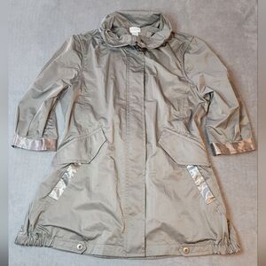 Chico's Zenergy Silver Gray Lightweight Windbreaker Jacket 3/4 Sleeve Size 3